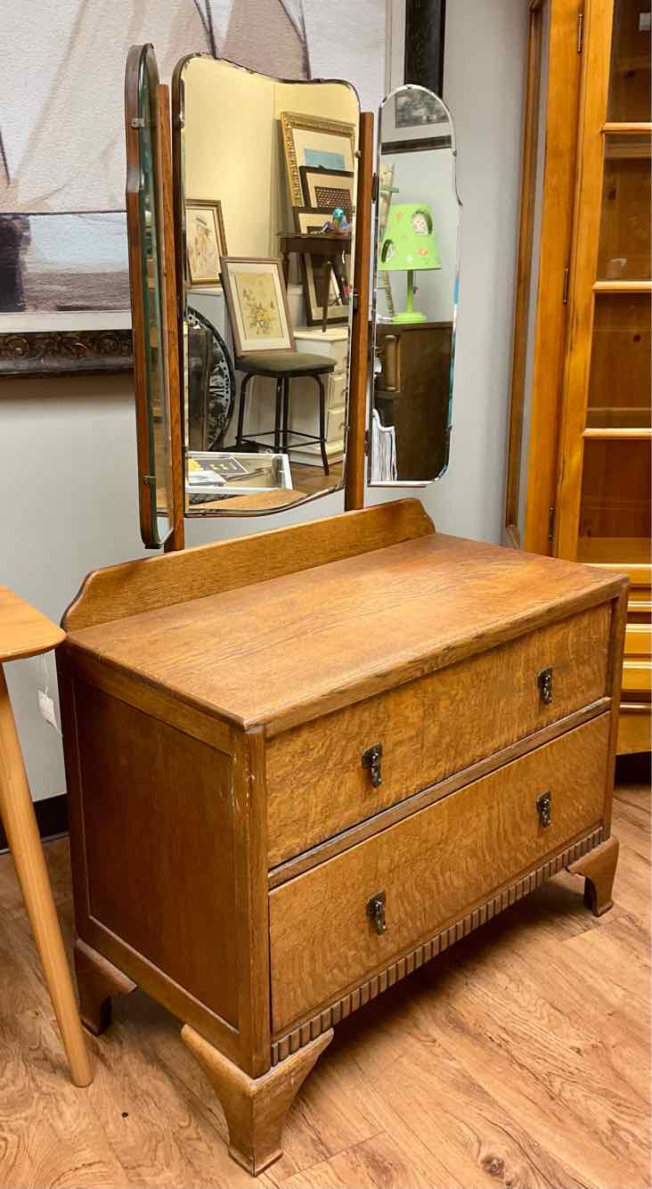Vintage Tiger Oak Tri-Fold Vanity Dresser