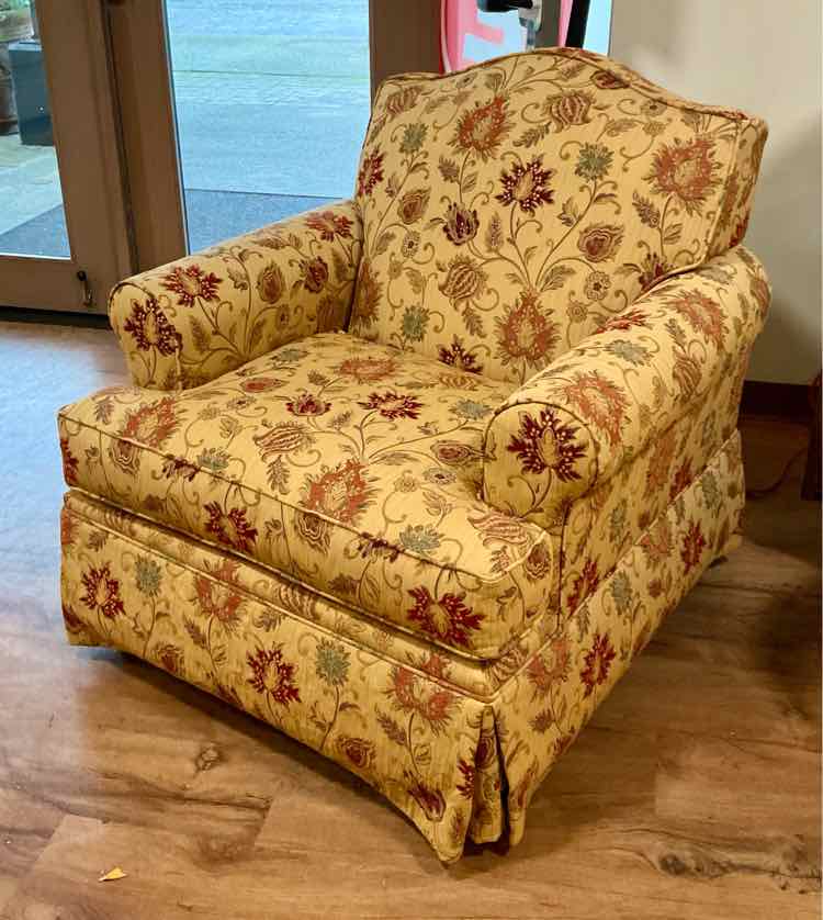 Buttercream Damask Skirted Lounge Chair by Bassett
