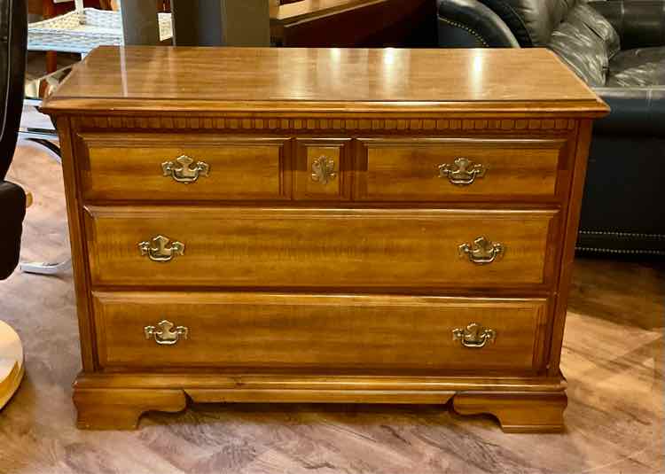 Lowboy Chest of 3 Drawers