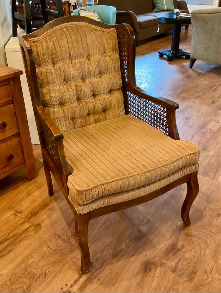 Retro Button Tufted Cane Chair