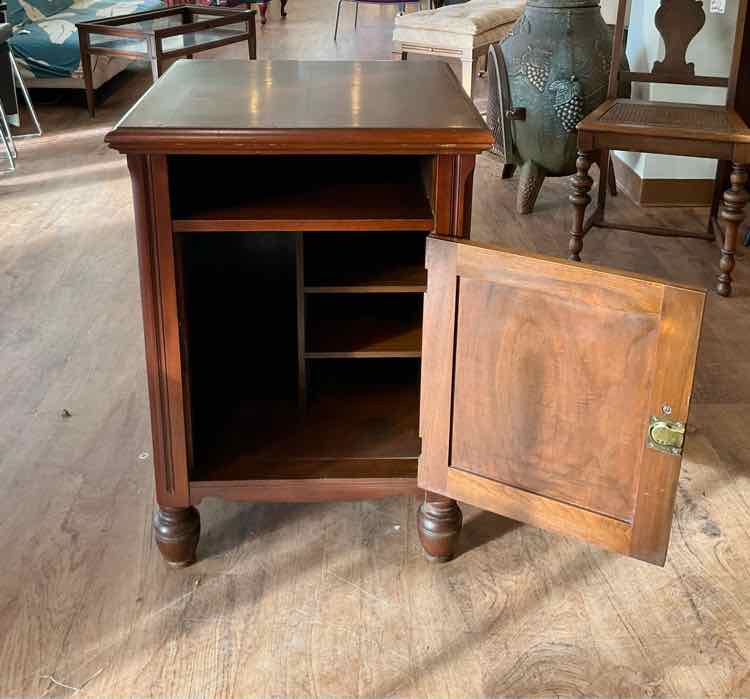 Classic Vintage Side Cabinet