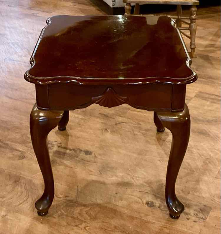 Cherry Queen Anne End Table