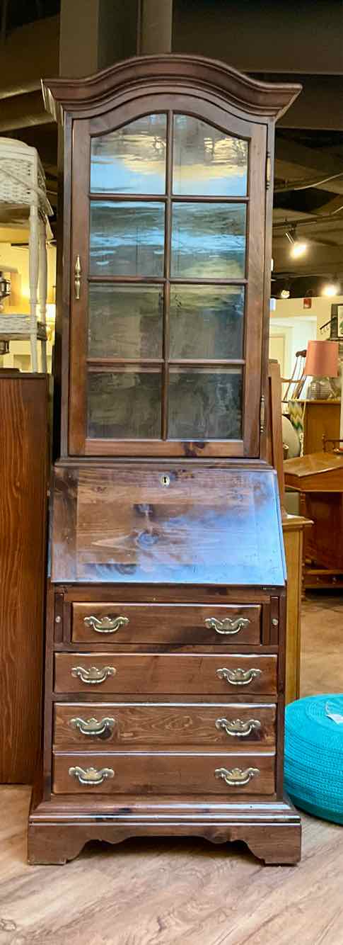 Ethan Allen 2 PC Secretary Desk w/ Hutch