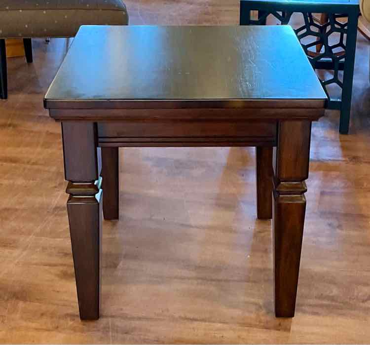 Dark Walnut Finish End Table