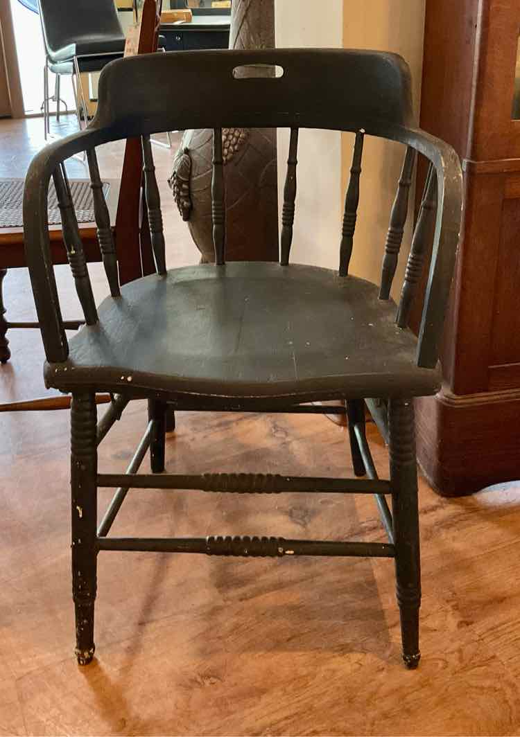 Antique Windsor Barrel Chair