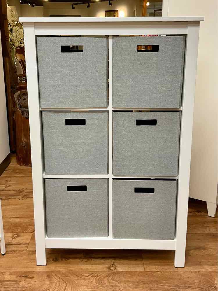 White 6 Cube Storage Organizer w/ Fabric Bins