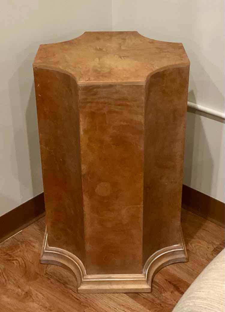 Flame Maple Pedestal Plant Stand