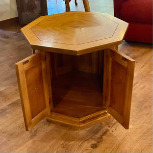 MCM Thomasville Hex Table w/ Storage