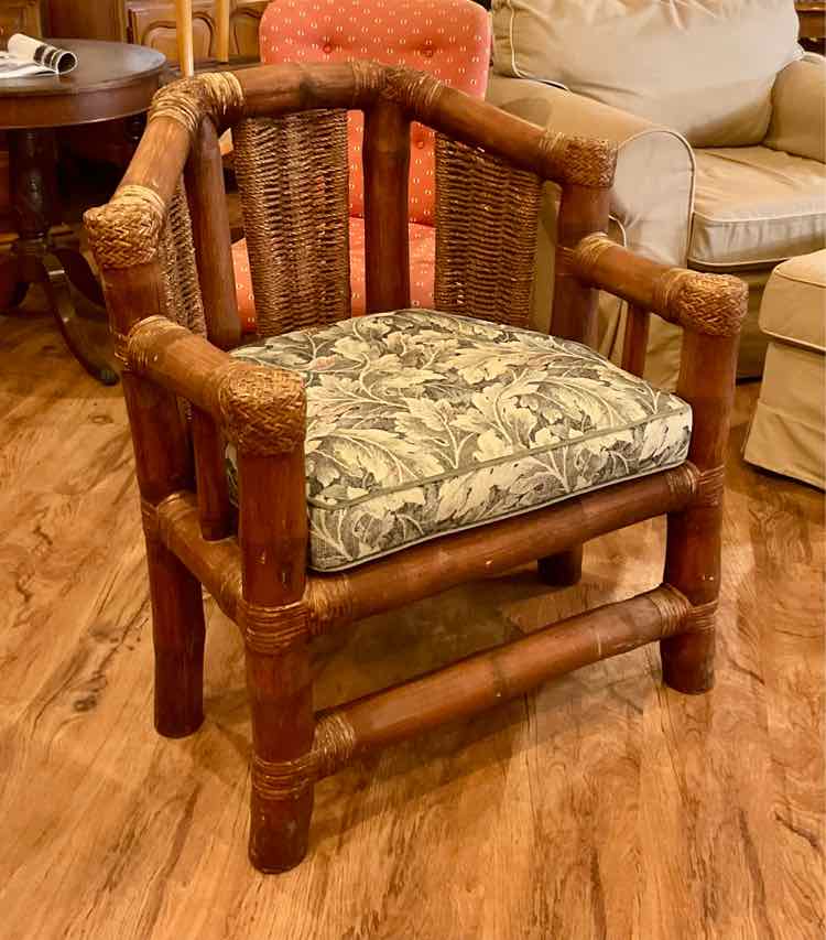 Vintage Mid Century Polynesian Elephant Bamboo Rattan Lounge Chair