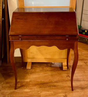 Mahogany Finish Secretary Desk ( No Key )