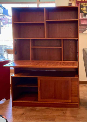 Vintage Danish Modern 2 PC Hutch (As-Is, Cosmetic)