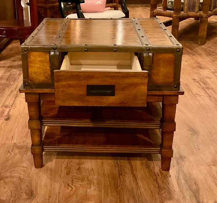 Rustic Trunk Style End Table w/ Storage