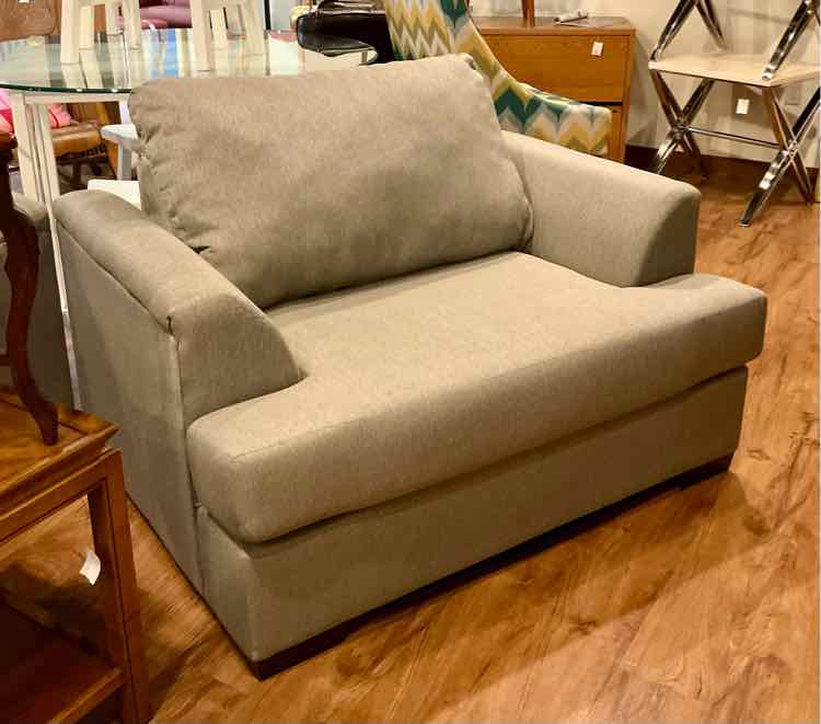 Michael Nicholas Designs Chair & A Half In Stone Grey