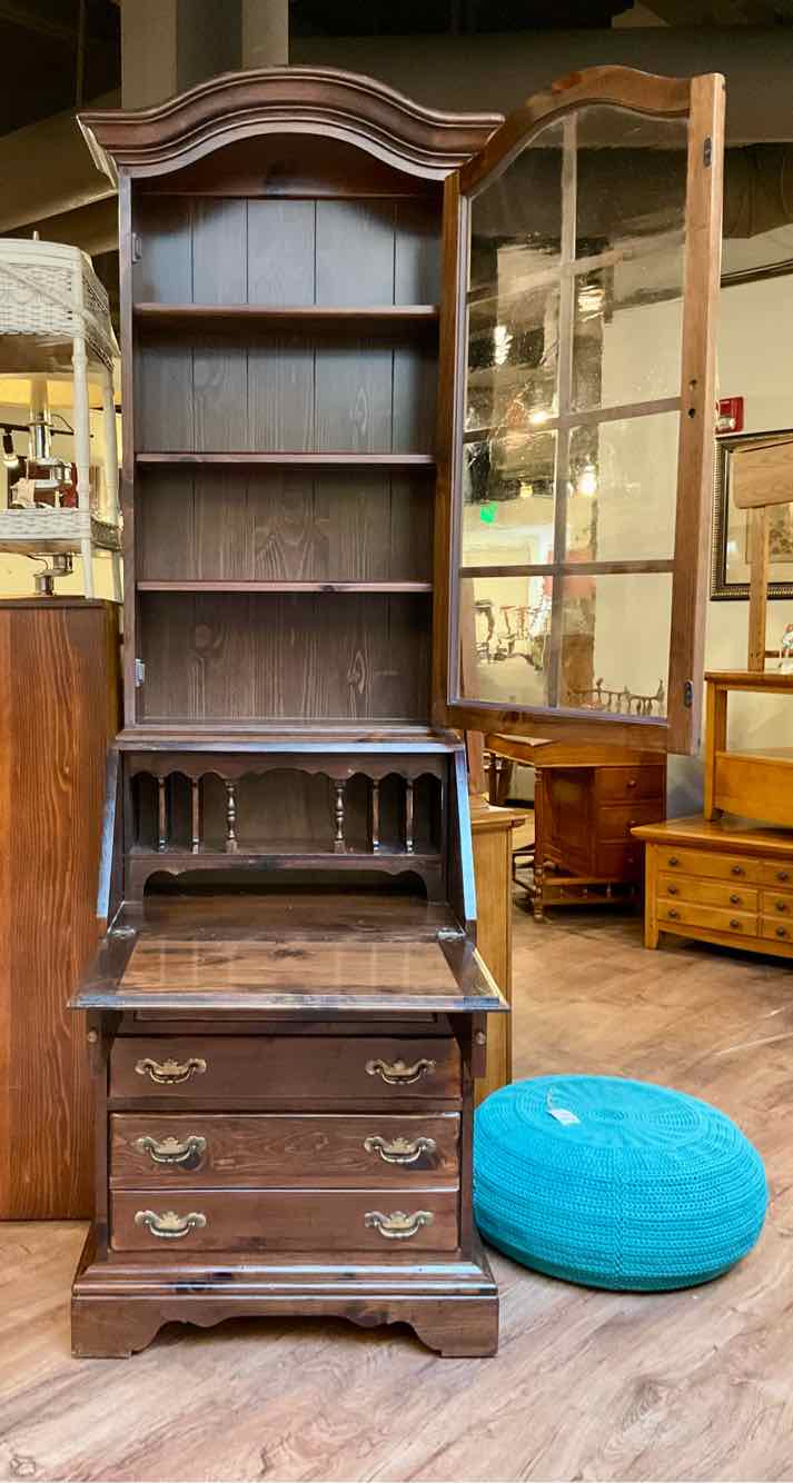 Ethan Allen 2 PC Secretary Desk w/ Hutch