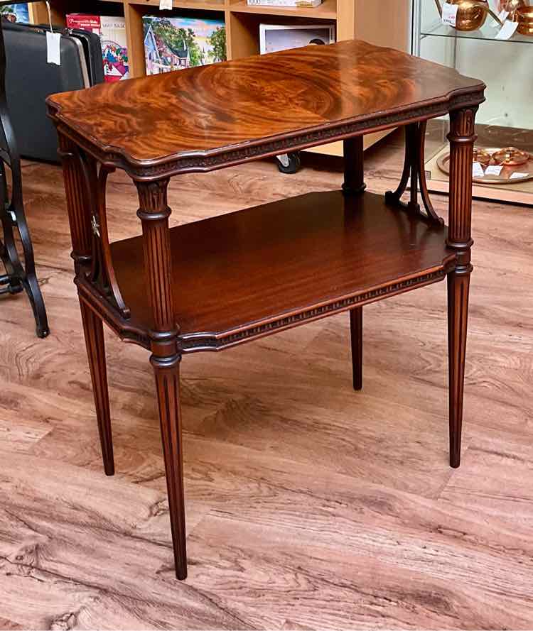 2-Tiered High-Leg Mahogany Side Table