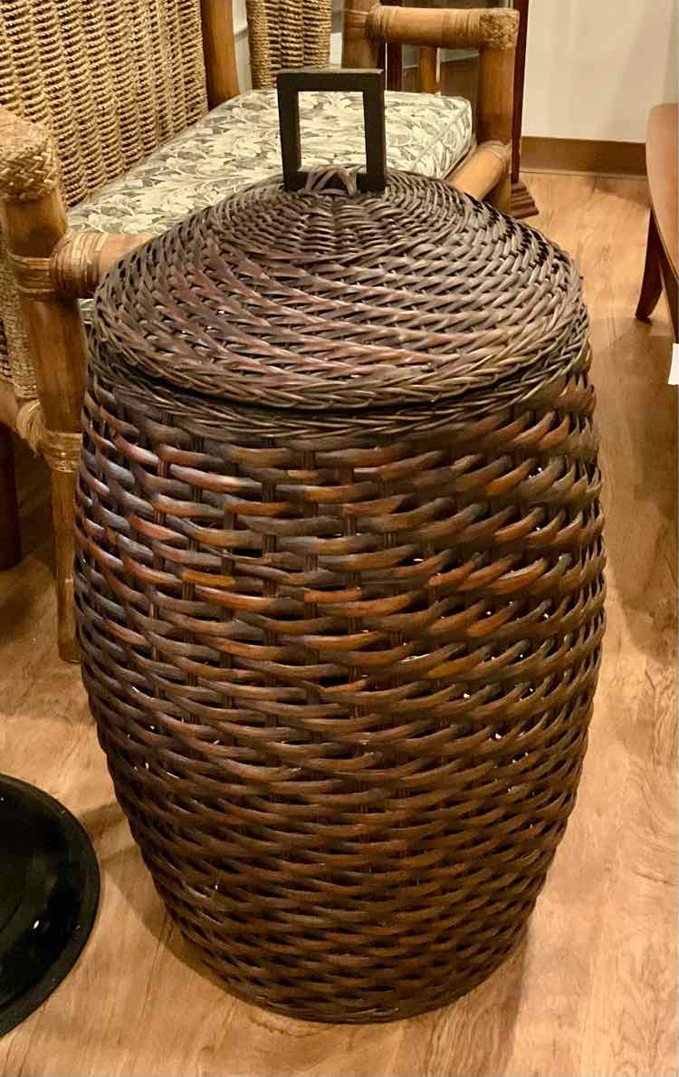 Lidded Dark Wicker Hamper