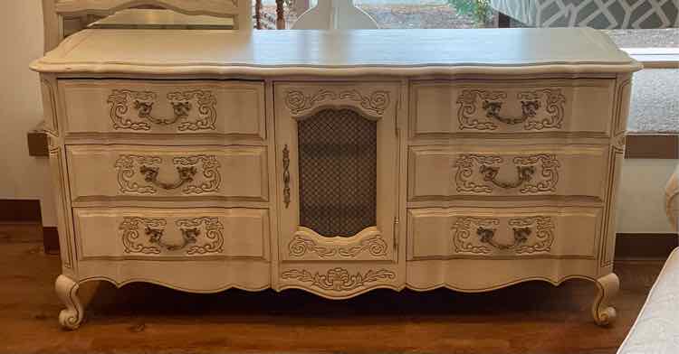 Mid Century 9 Drawer Chez Vous Dresser