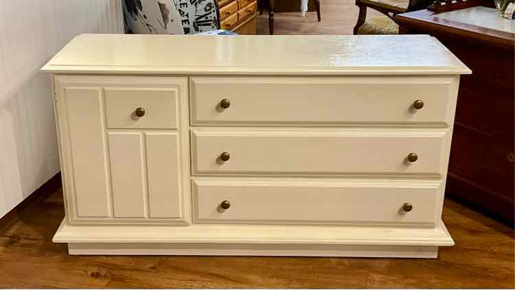 Pure White Stanley Dresser