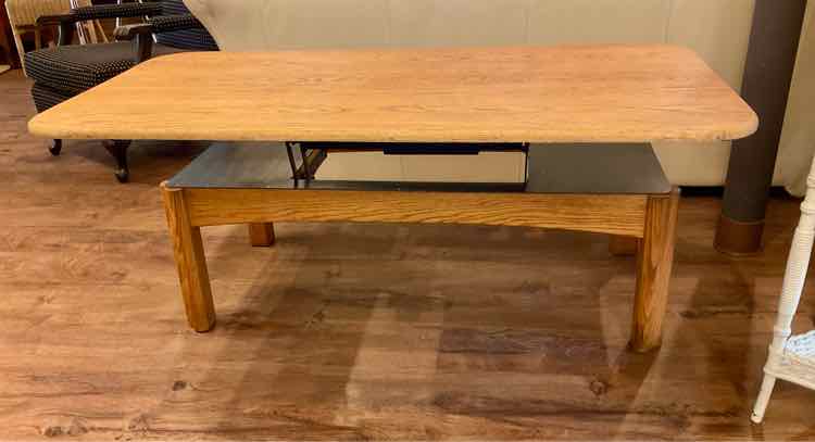 Oak Lift-Top Coffee Table