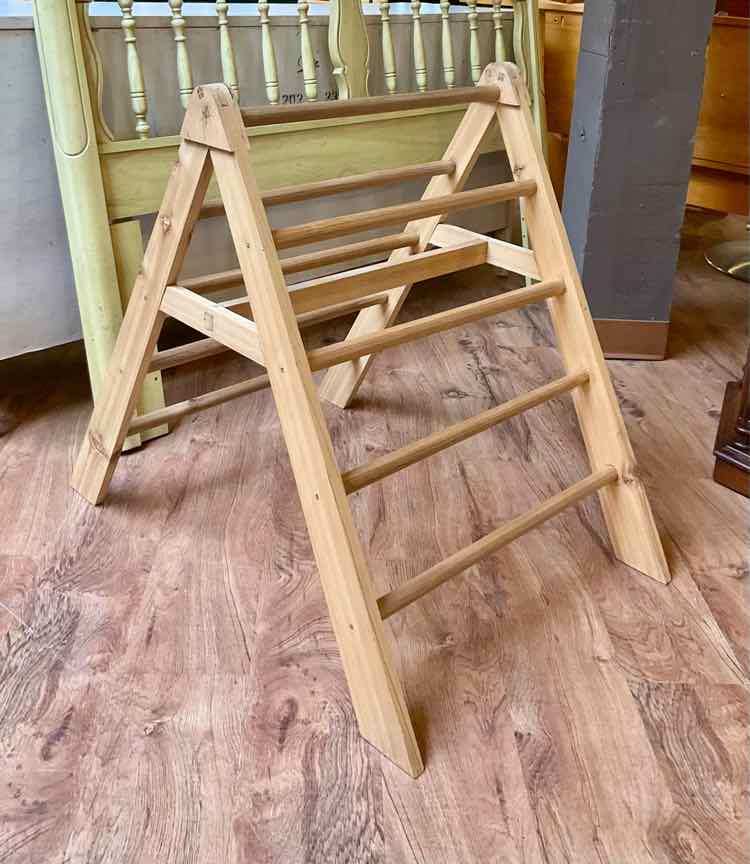 Handcrafted Pikler Triangle